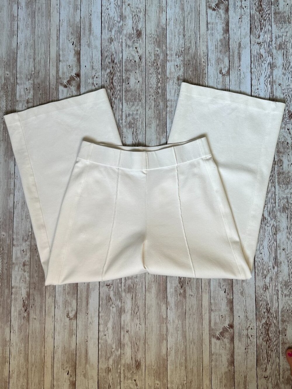 NEW Jones NY Ivory Wide-Leg Cropped Pants High Rise sz Medium Center Front Seam